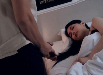 สามีของเพื่อนที่ดีที่สุดของฉัน fucks ทั้งคืน